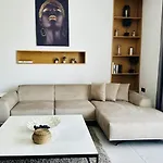 Apartment Caesar & *