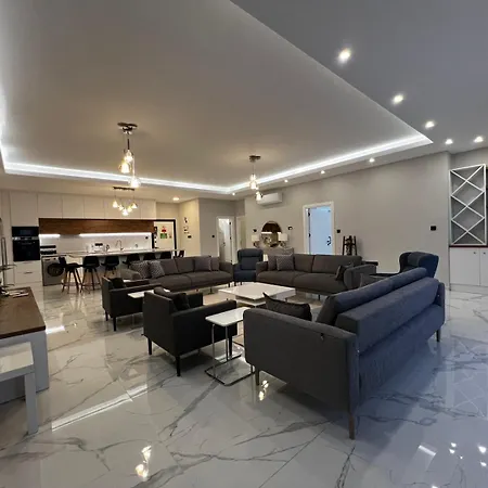 Caesar & Apartament *