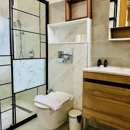 公寓 Caesar & Trikomo