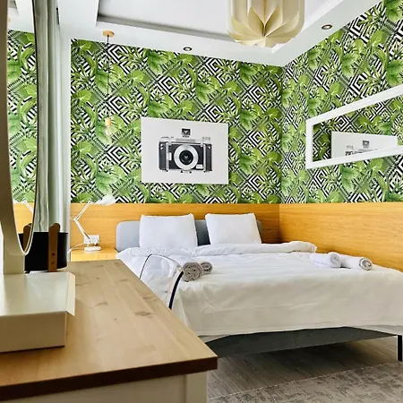 Caesar & Apartament Trikomo