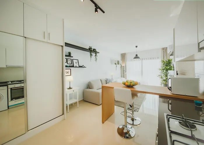 Apartment Caesar & *